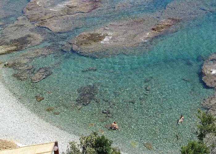 Nyaraló Maison Village Cosy 450m De La , 2km De La Cap Corse *