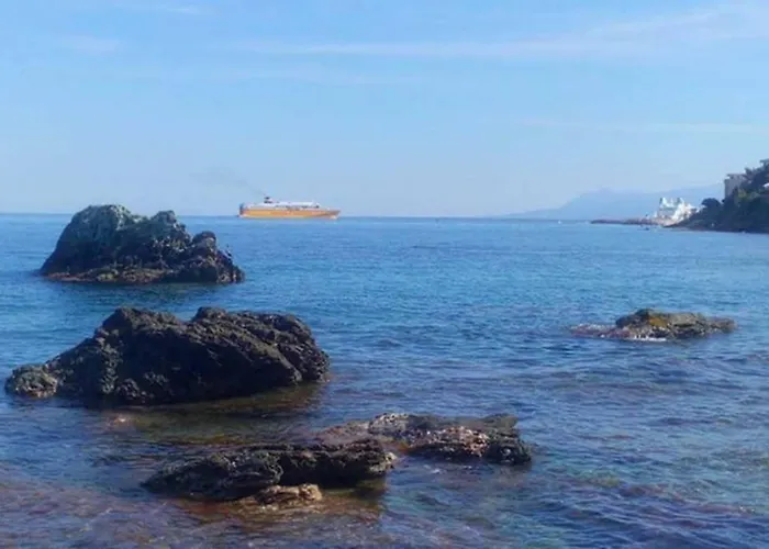 Maison Village Cosy 450m De La , 2km De La Cap Corse