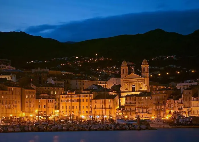 Maison Village Cosy 450m De La , 2km De La Cap Corse Nyaraló
